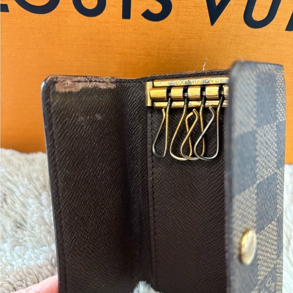 Louis Vuitton Damier key holder - Picture 6 of 7